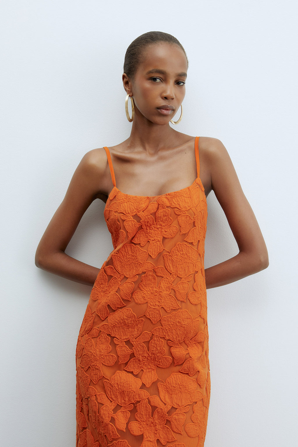 VANESA - VESTIDO TIRANTES ENCAJE FLORAL