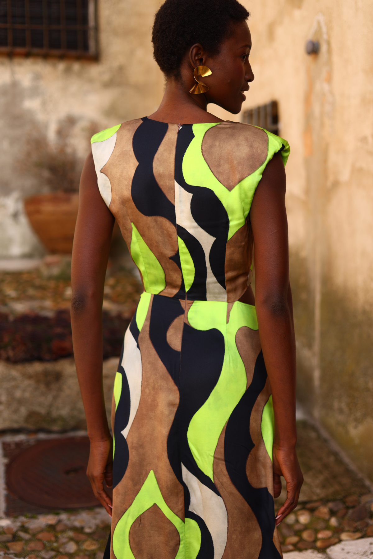 CLARISA - VESTIDO LARGO HOMBROS ESTRUCTURADOS