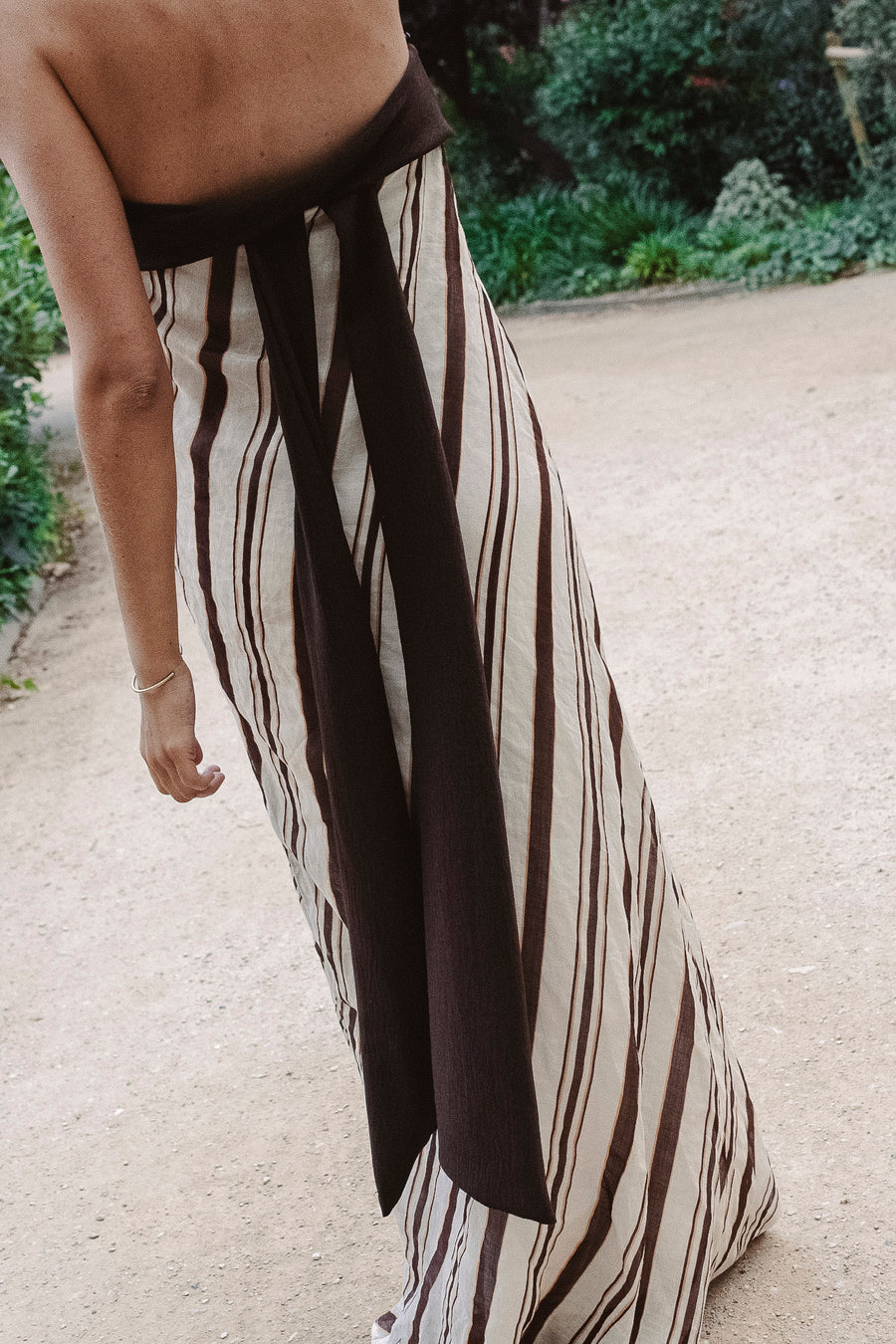 TERESA - VESTIDO PALABRA HONOR FLUIDO