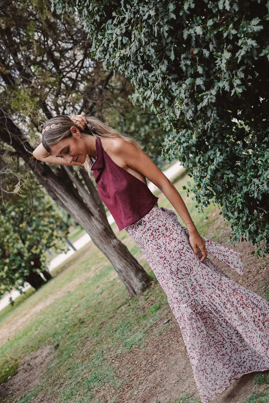 REBECA - CONJUNTO FALDA Y TOP HALTER