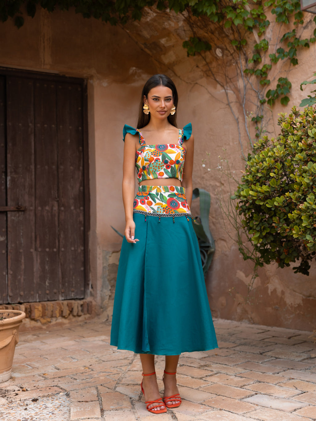 TRINIDAD - CONJUNTO TOP BORDADO FALDA MIDI