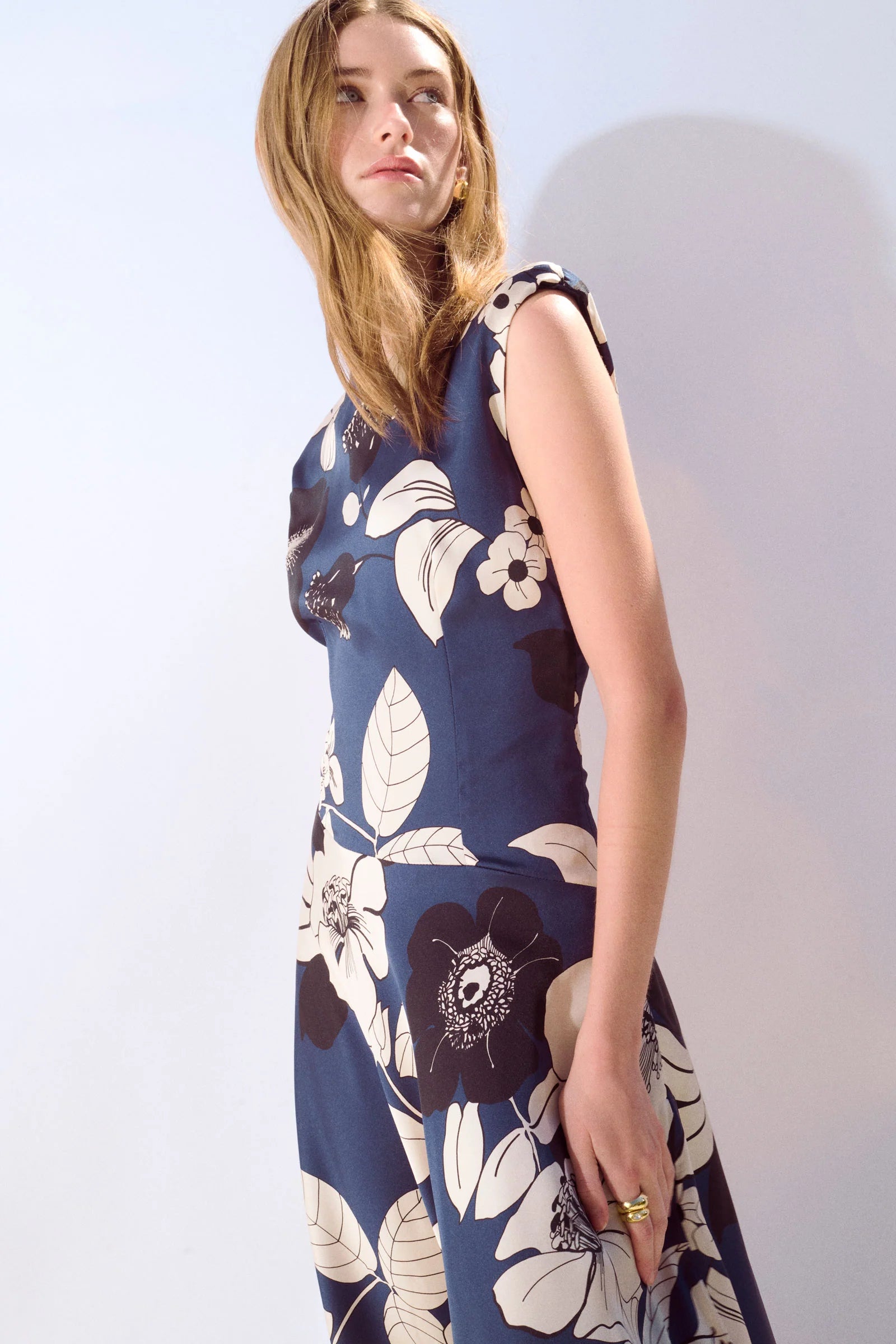 NOELIA - VESTIDO LARGO FLORAL ESCOTE EN V