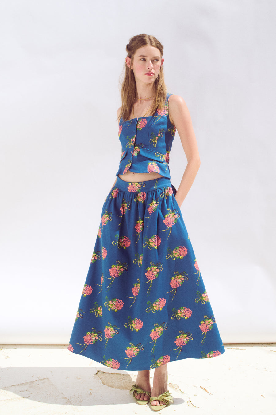 NURIA - CONJUNTO DE TOP Y FALDA
