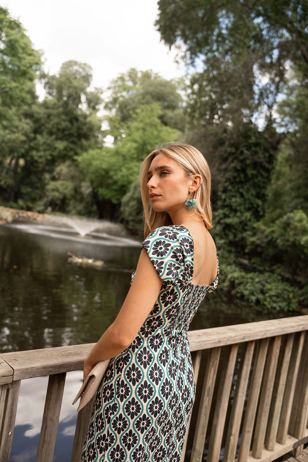 SABINA - VESTIDO MIDI GEOMÉTRICO