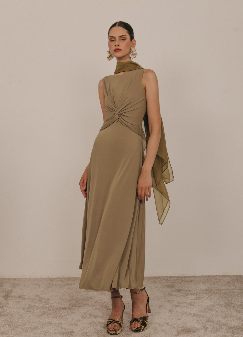MELISA - VESTIDO LARGO PUNTO CON CAPA