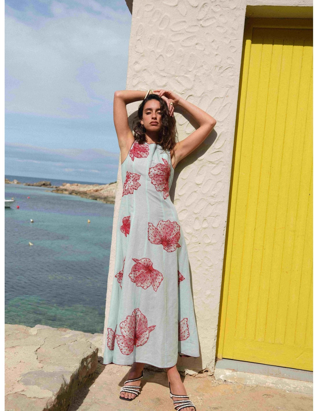 CELIA - VESTIDO LARGO CON BORDADOS