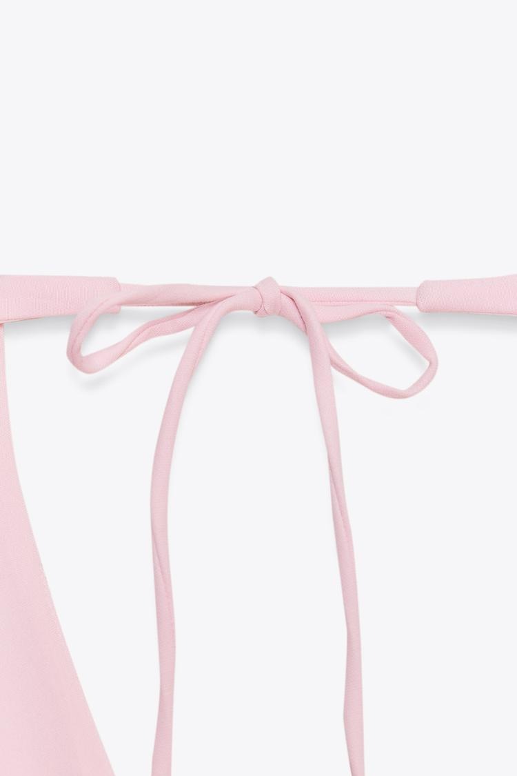 LEANDRA - VESTIDO CORTO HALTER FALDA EVASÉ