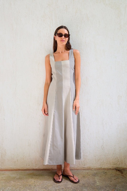 LIDIA - VESTIDO MIDI SIN MANGAS ESTRUCTURADO