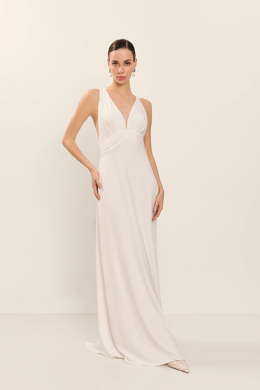 LOLY - VESTIDO MIDI BORDADO ROMÁNTICO