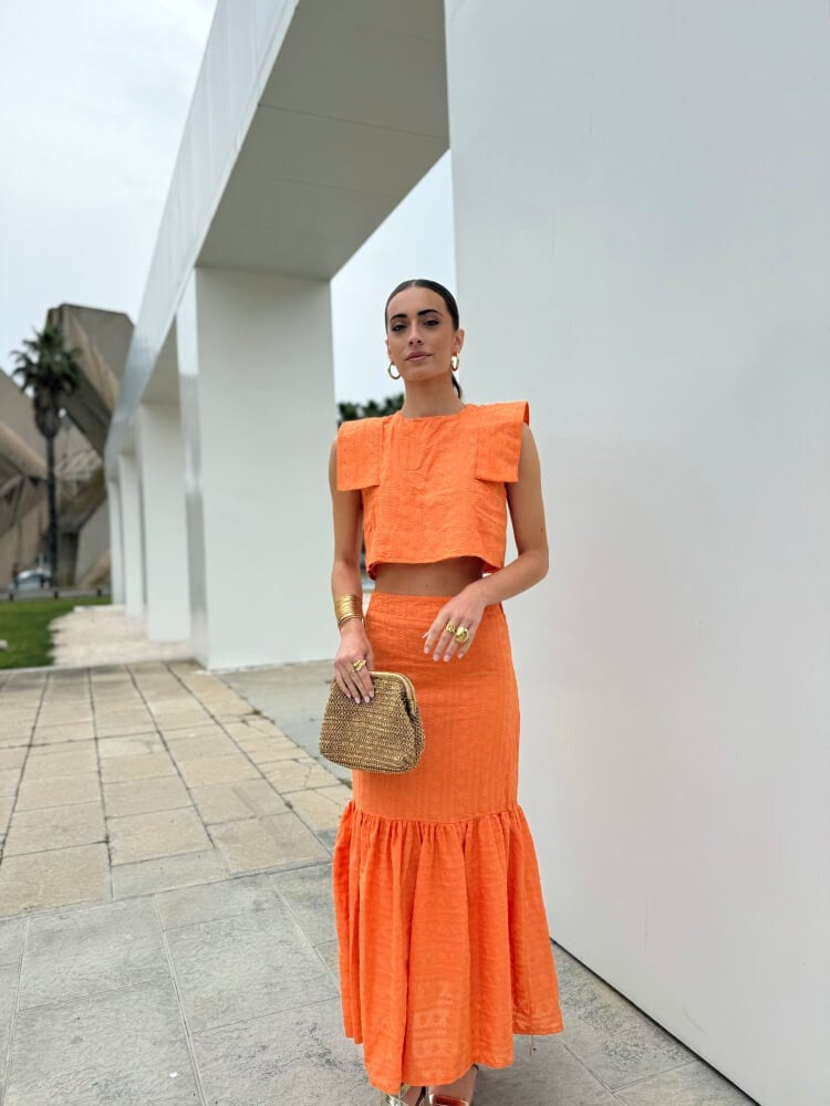 MONICA - CONJUNTO TOP RECTO Y FALDA LARGA