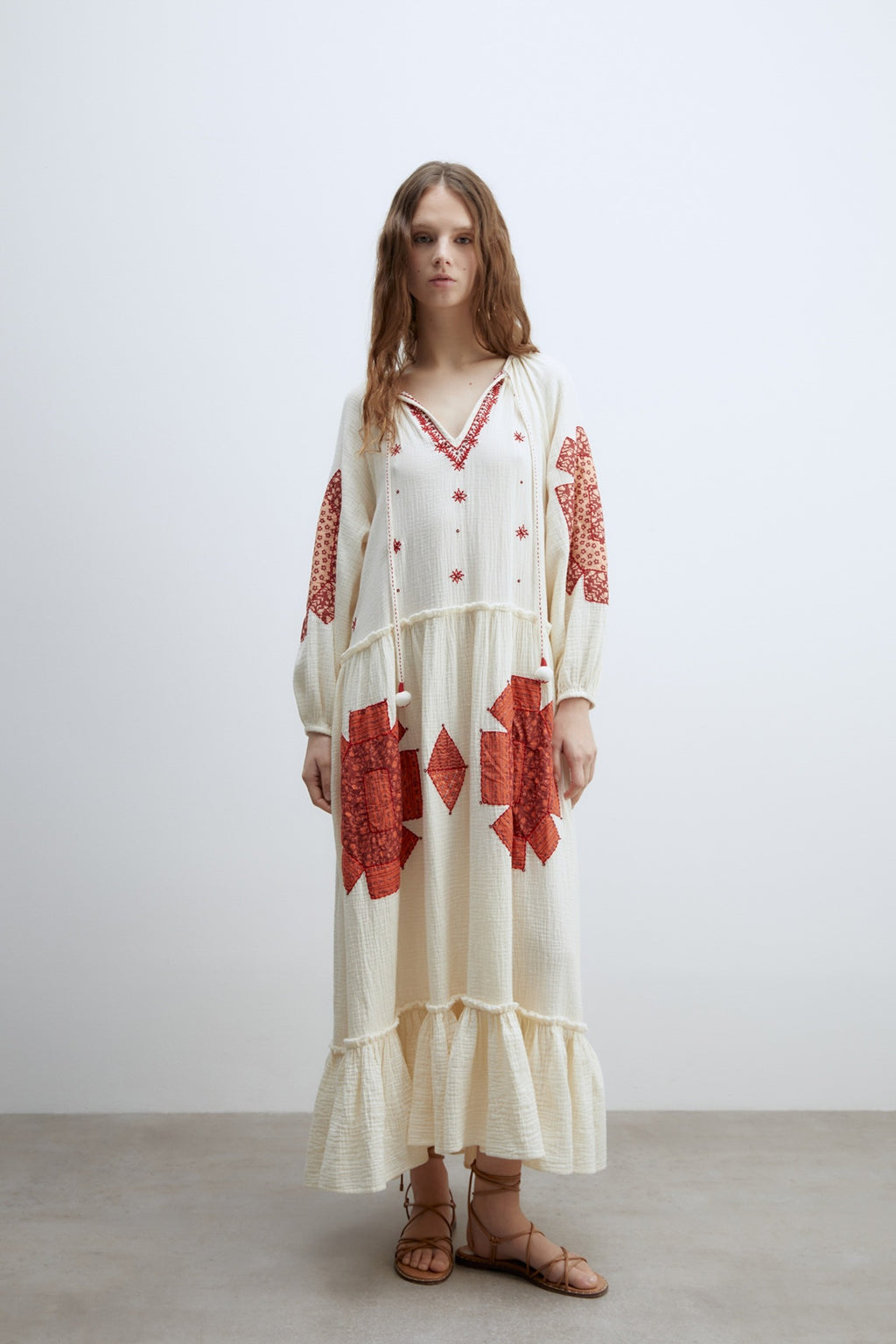 NEUS - VESTIDO BORDADO LARGO BOHEMIO