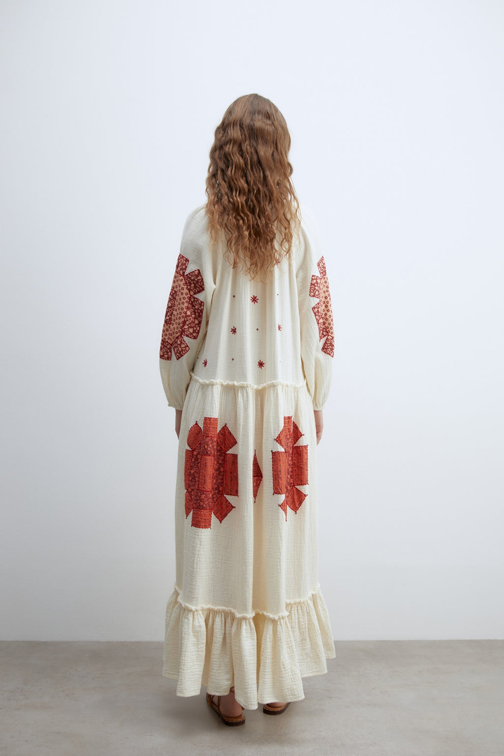 NEUS - VESTIDO BORDADO LARGO BOHEMIO