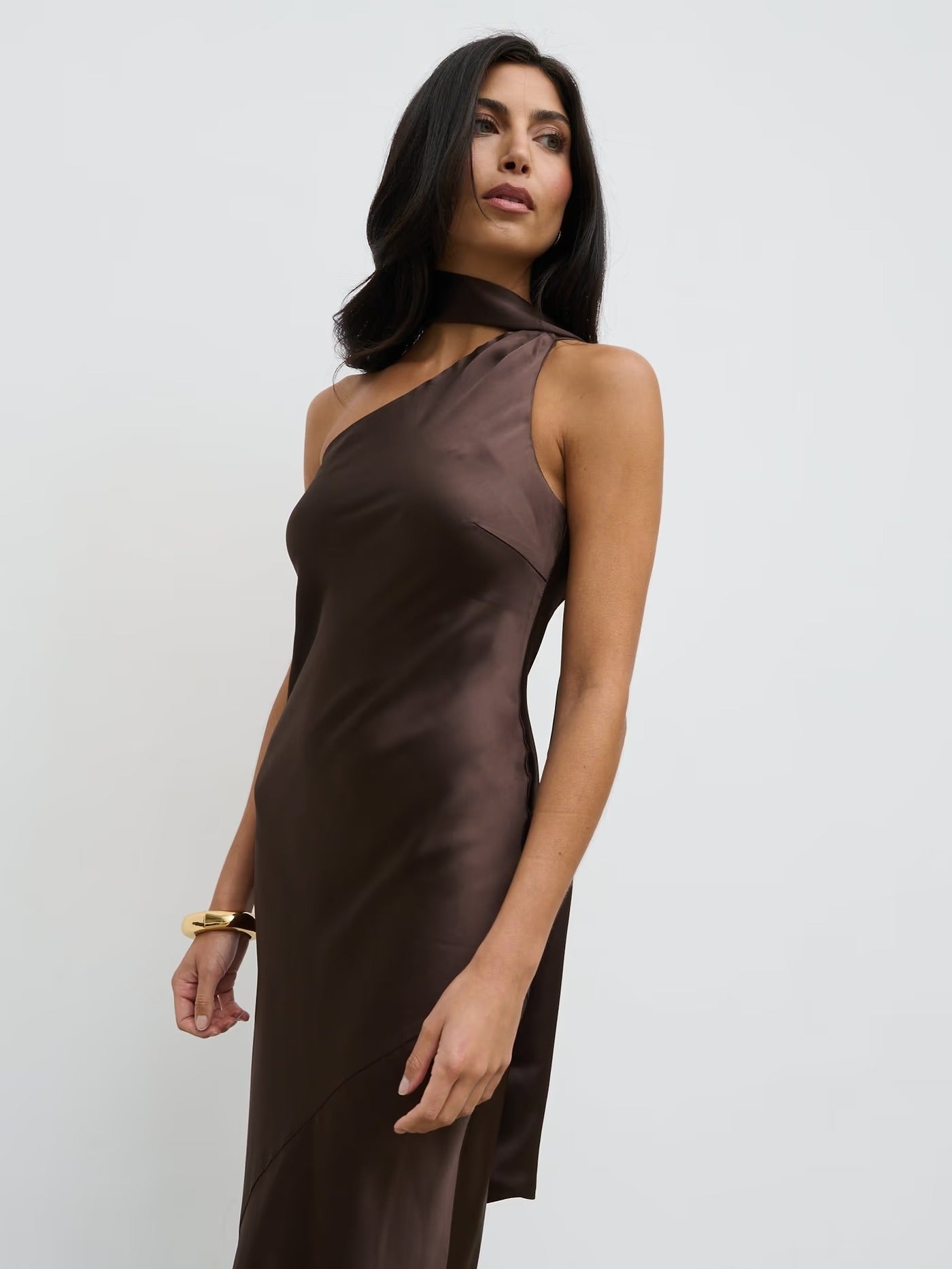 VERO - VESTIDO SATINADO ASIMÉTRICO LAZO