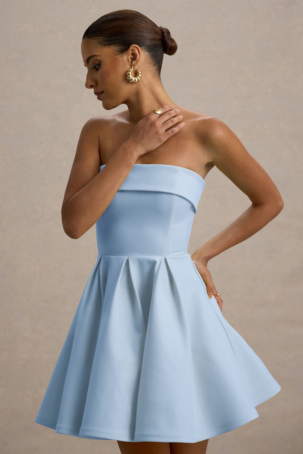 MINERVA - VESTIDO BANDEAU FALDA SKATER