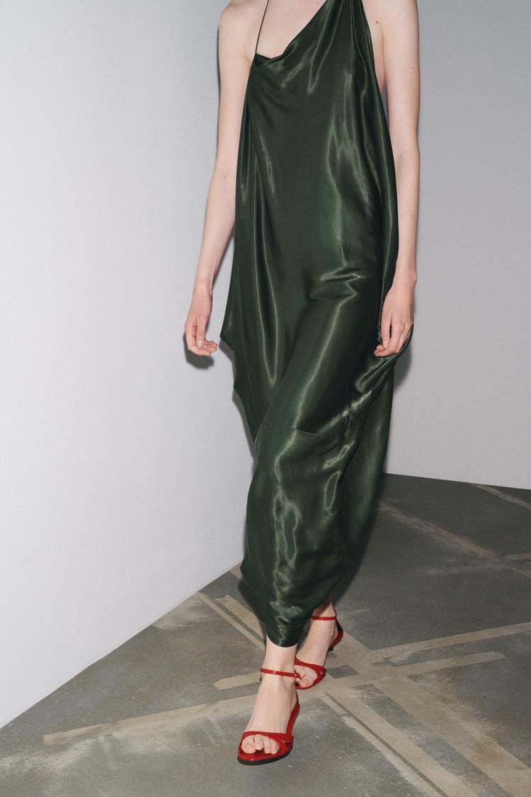 SASKIA - VESTIDO SATINADO ESCOTE ASIMÉTRICO