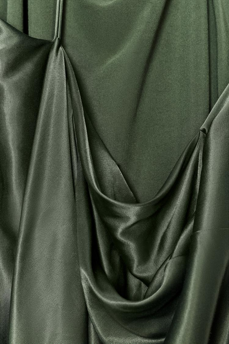 SASKIA - VESTIDO SATINADO ESCOTE ASIMÉTRICO