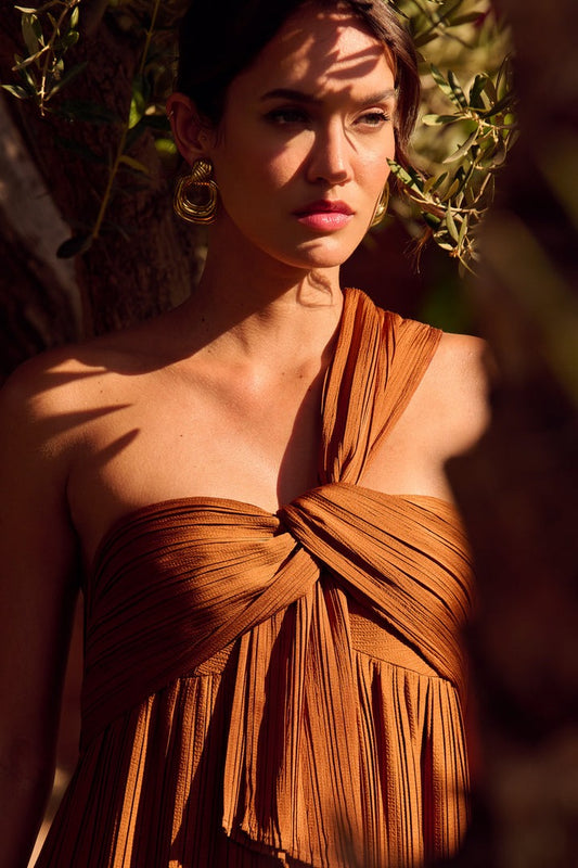 BEA - VESTIDO PLISADO ASIMÉTRICO