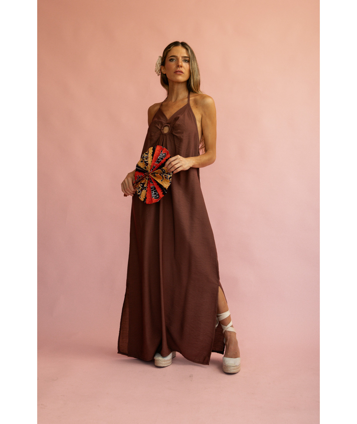 LIA - VESTIDO LARGO HALTER ESCOTE ANILLA