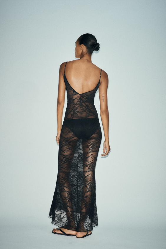 SOFIA - VESTIDO ENCAJE CON BODY INCLUIDO