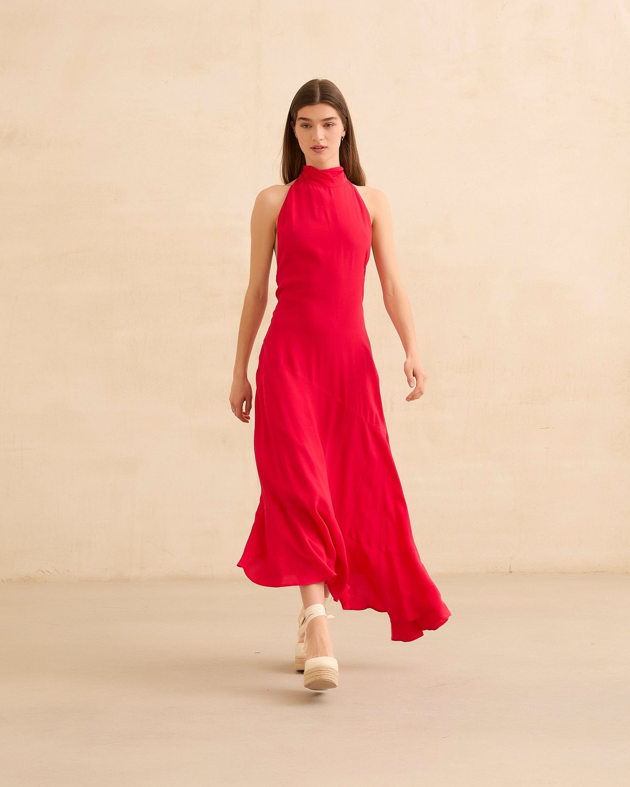 DANIELA - VESTIDO MIDI FLUIDO HALTER