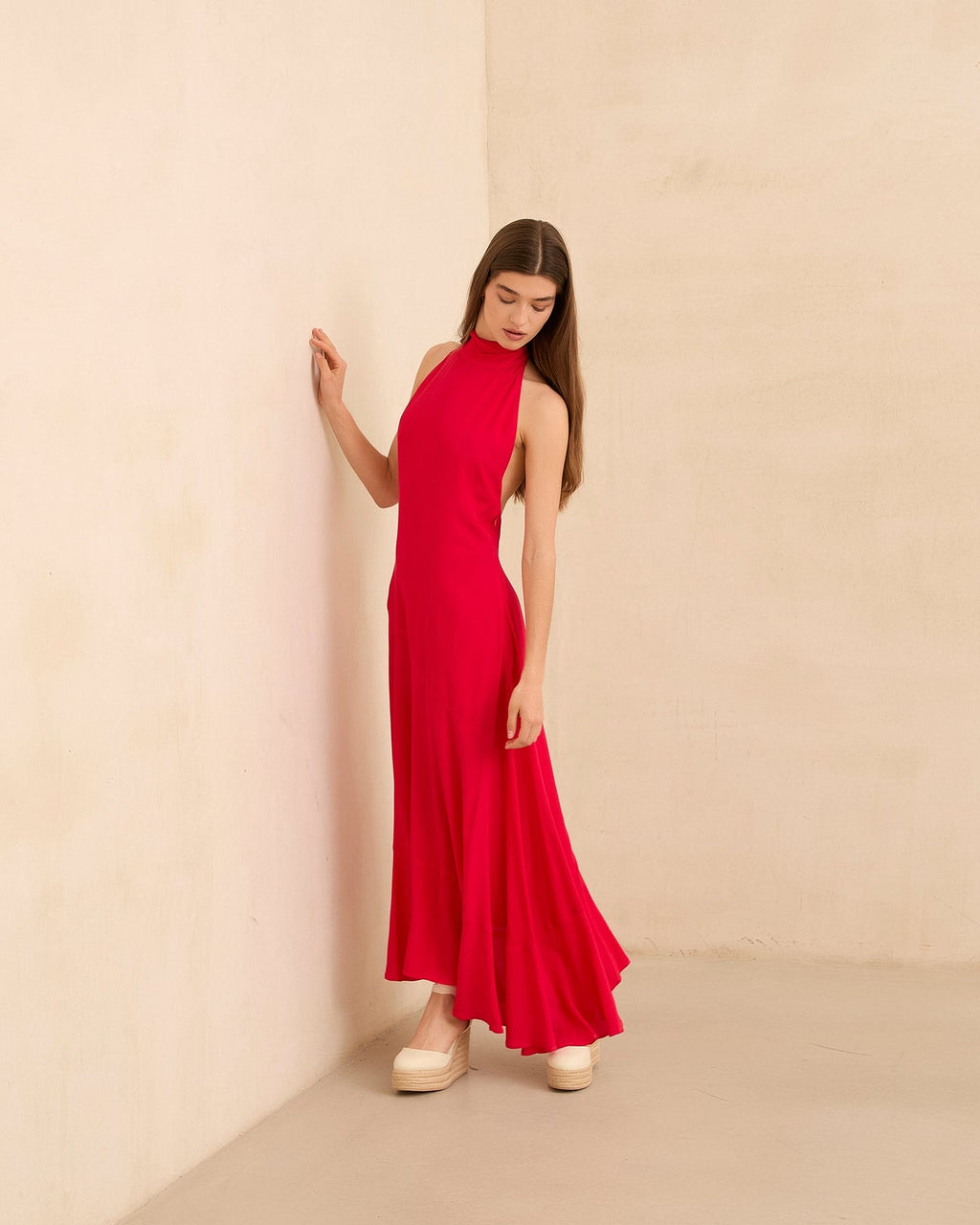 DANIELA - VESTIDO MIDI FLUIDO HALTER