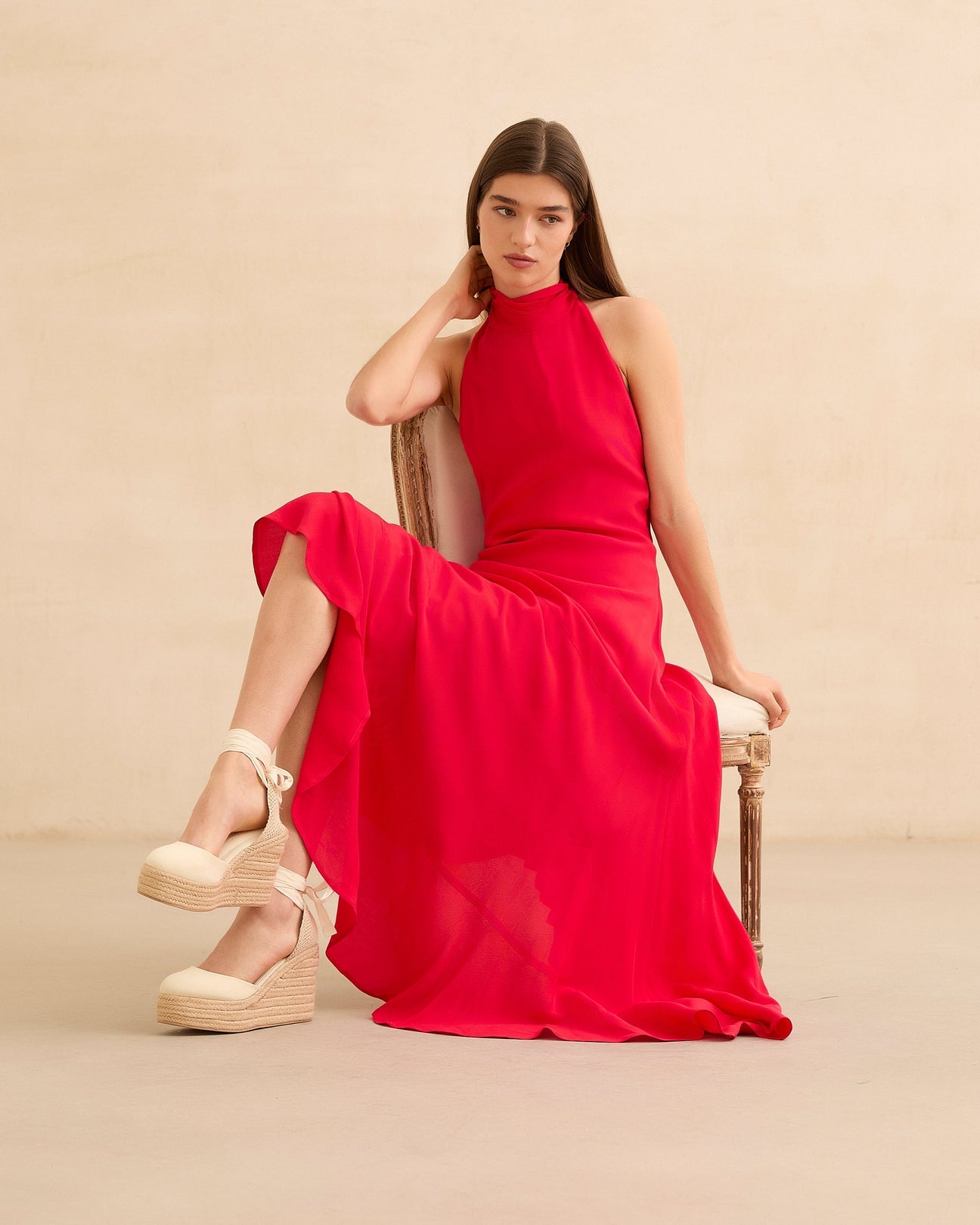 DANIELA - VESTIDO MIDI FLUIDO HALTER