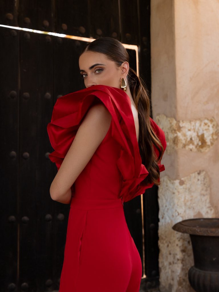 SAMIRA - MONO ENTALLADO VOLANTES TAFETÁN