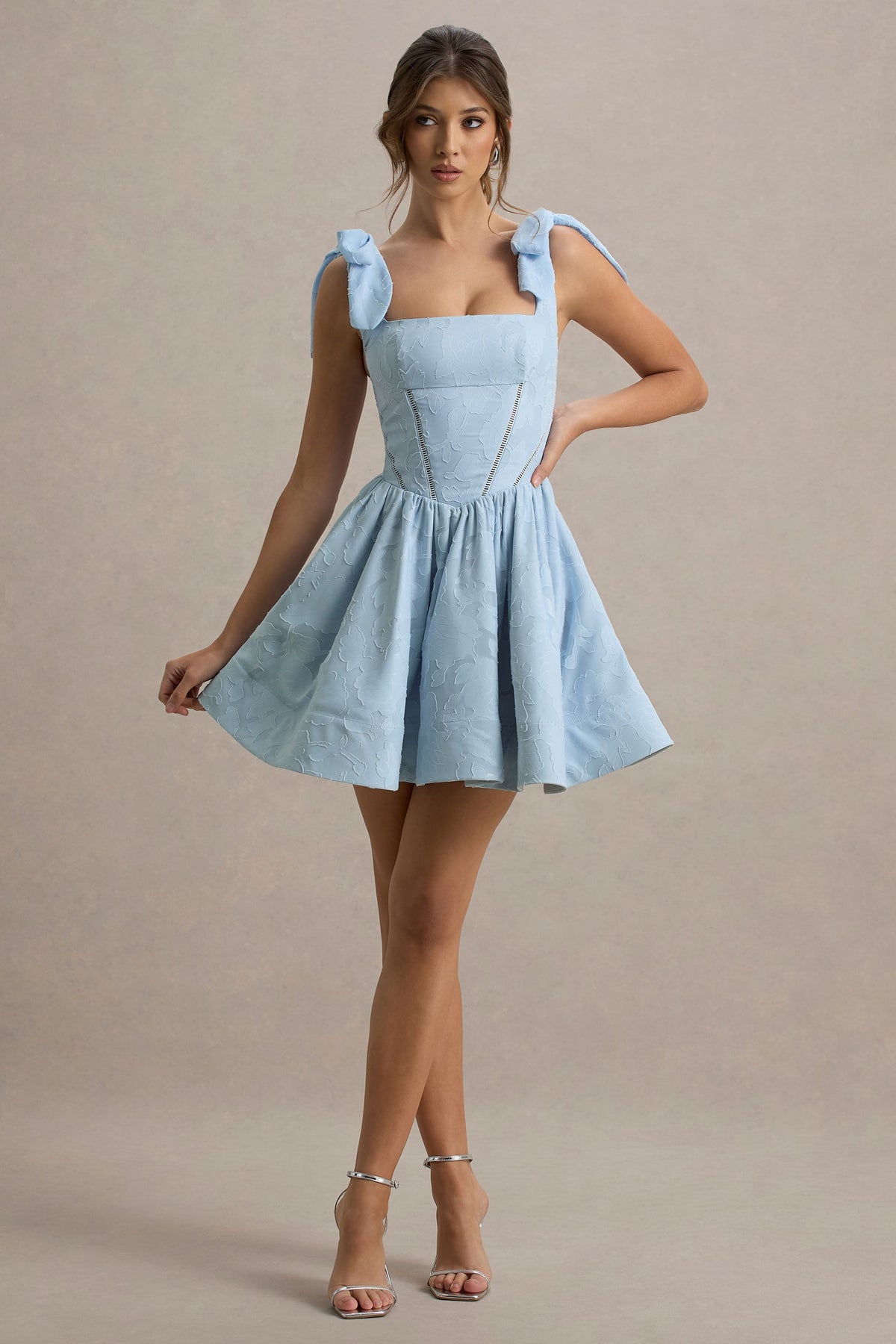 KIRA - VESTIDO LAZOS ESCOTE CUADRADO