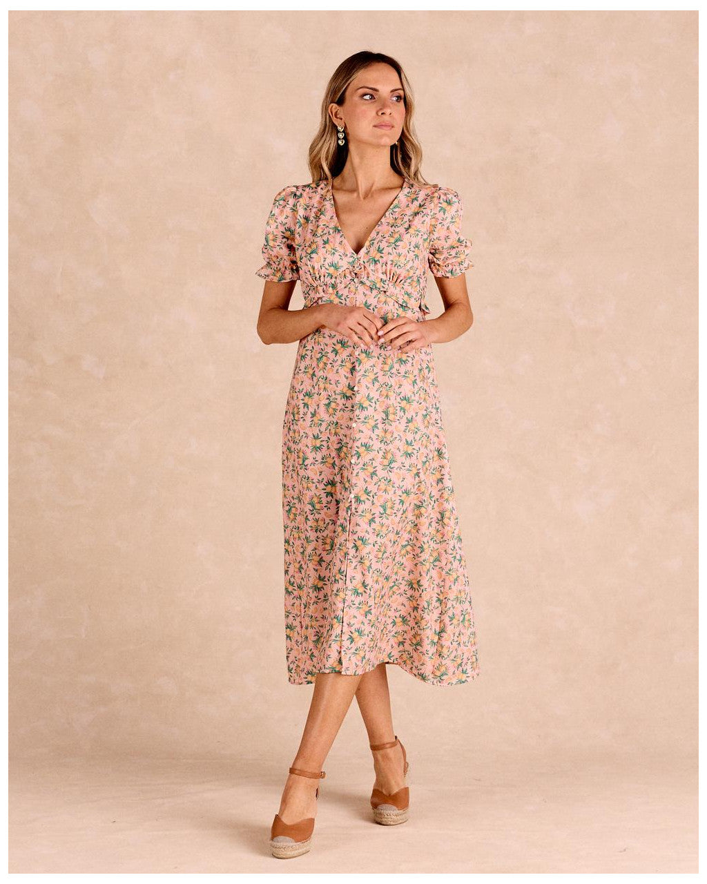 CIRA - VESTIDO ESTAMPADO MANGAS VOLANTES